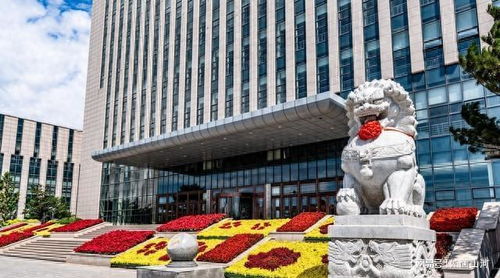 中國有77個卷煙廠,云南數量多 上海質量高 江蘇徐州大 南京牛 淮